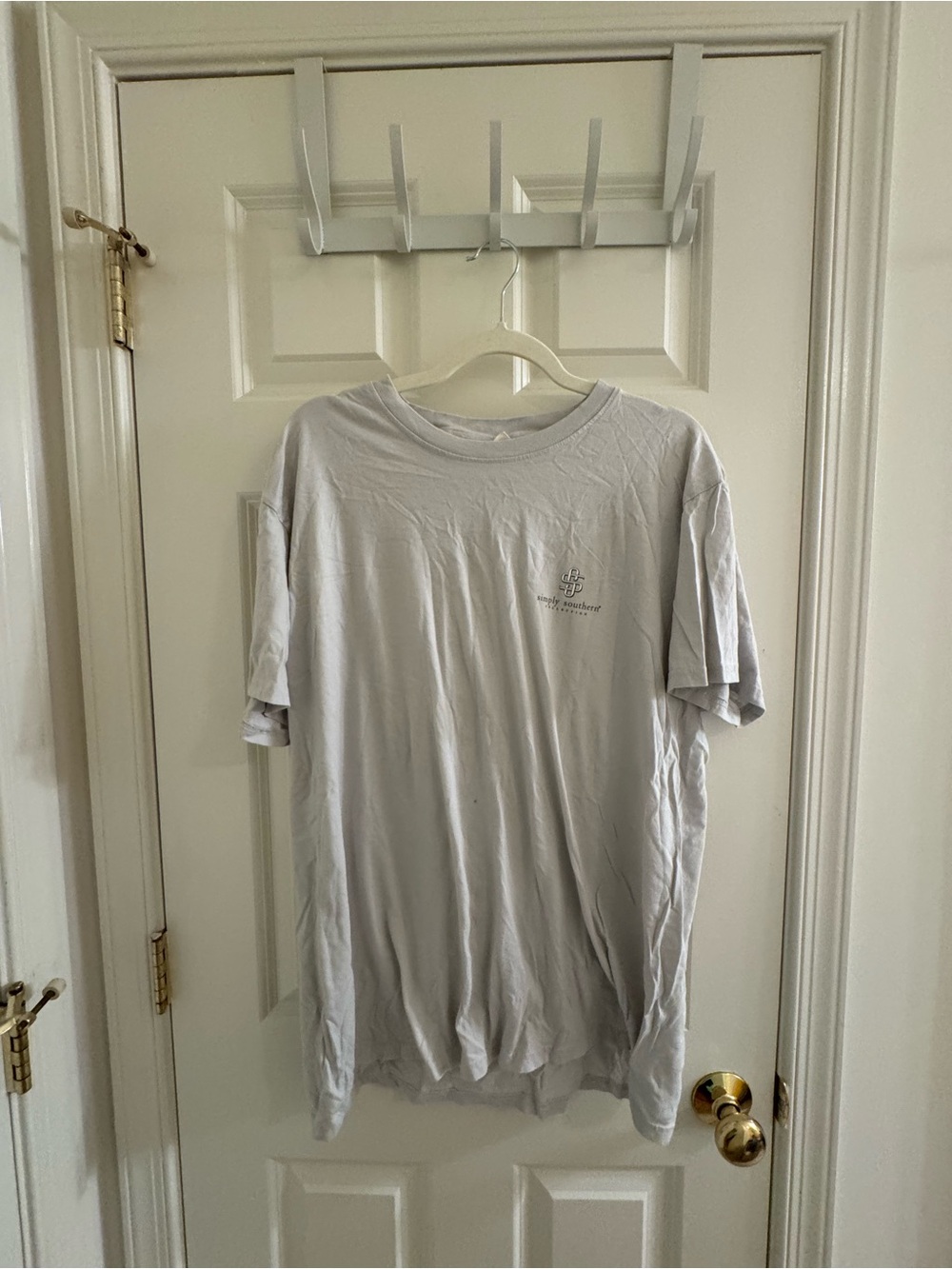 Simply Southern Light Gray Short-Sleeve Crew T-Shirt